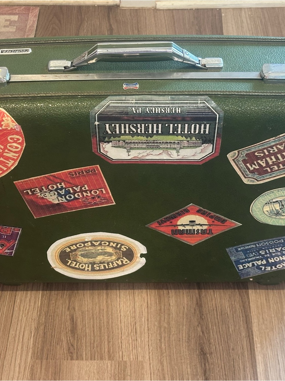 Vintage American Tourister Tiara Hard Shell Suitcase Green Luggage 24x17x7